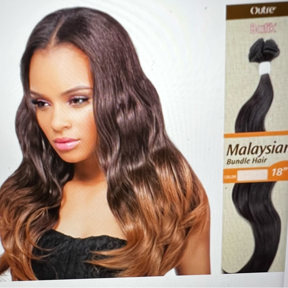 Outre Mayaysian Bundle Weaving Hair/18 inch/Color LT4/27/30-new in original box